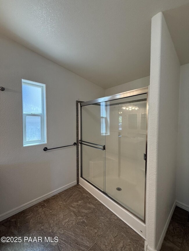 Building Photo - 1116 Samantha St