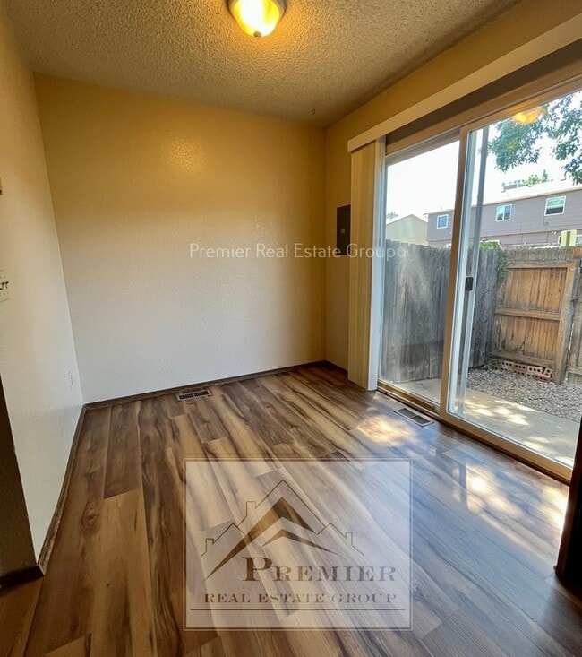 Building Photo - 2158 Baltimore Cir