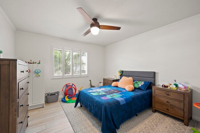 Building Photo - 5765 Bounty St