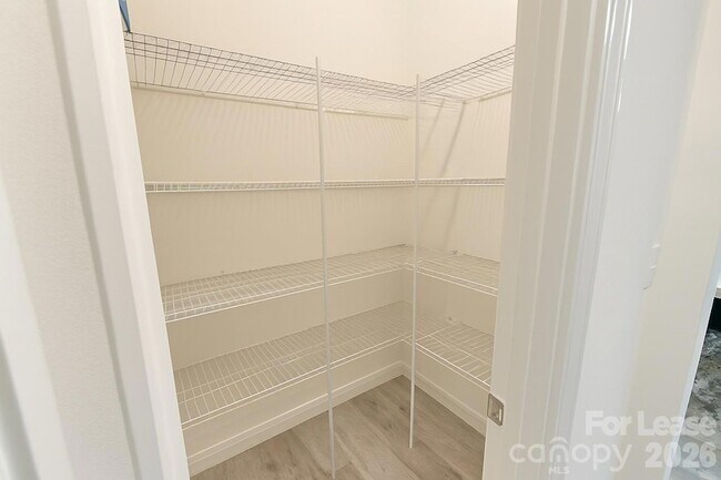 Building Photo - 574 Scotch Meadows Loop