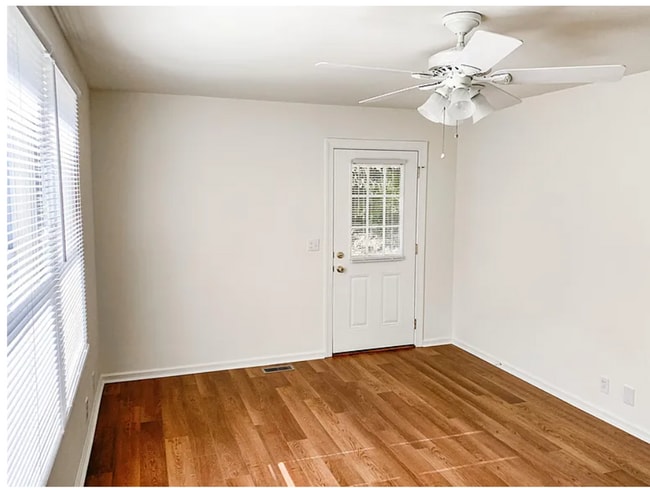 Building Photo - Coming Soon! Charming house on private road in the hills of West Nashville!