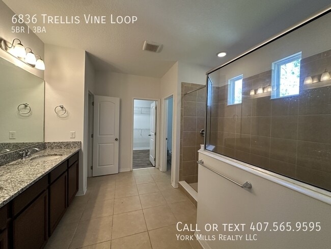 Building Photo - 6836 Trellis Vine Loop