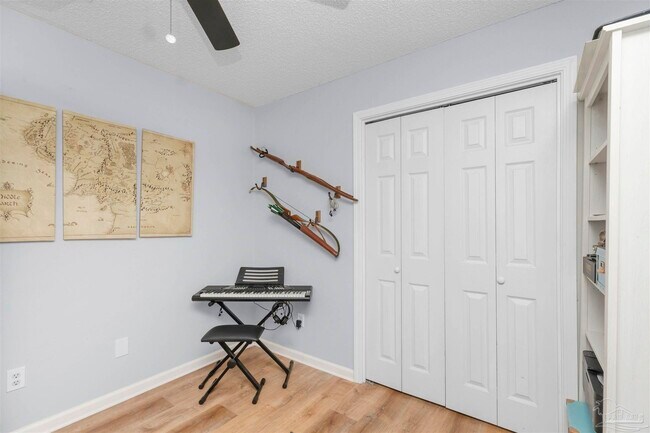 Building Photo - 1512 Galvin Ave