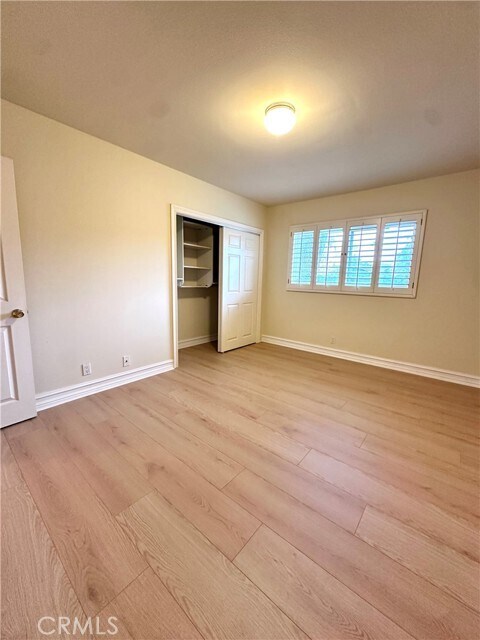 Building Photo - 1126 Highland Oaks Dr