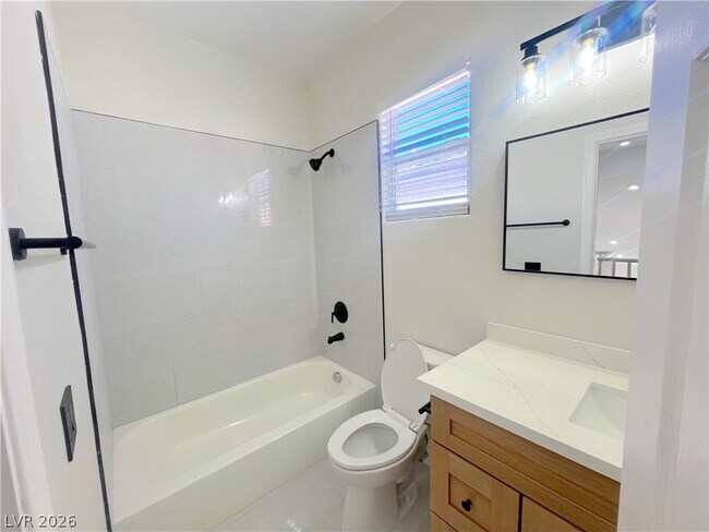 Building Photo - 376 Blackstone River Ave