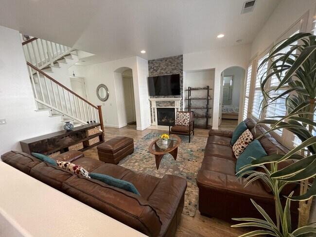 Building Photo - 1661 Sawtooth Trail