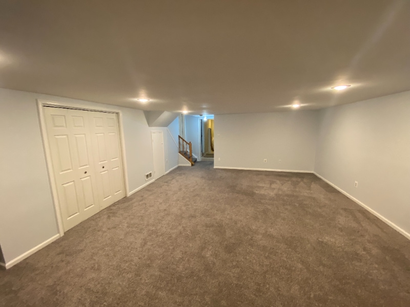 Building Photo - 25 Sturbridge Ln