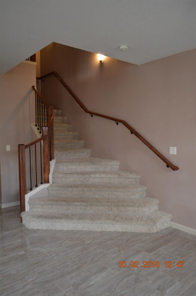 Building Photo - 100 Coho Terrace