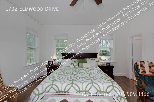 Building Photo - 1702 Elmwood Dr