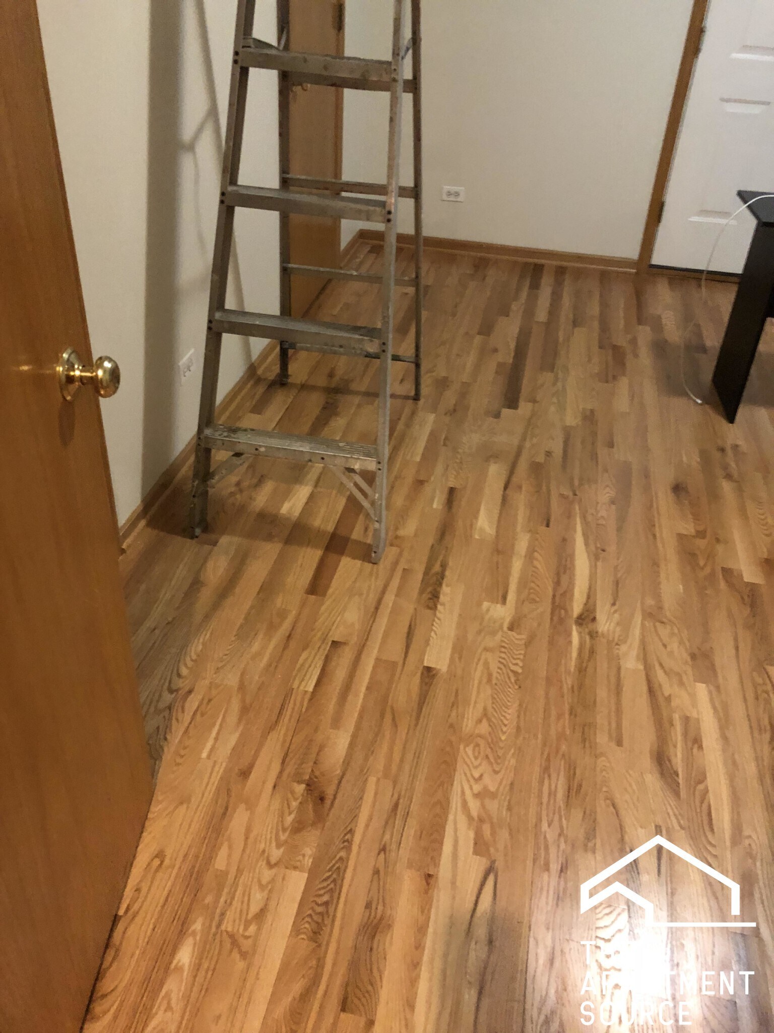 Building Photo - 1446 N Leavitt St