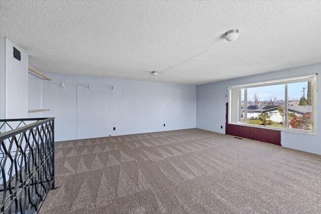 Building Photo - 7681 Garrison Ave