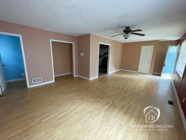 Building Photo - 3135 Leafmore Dr