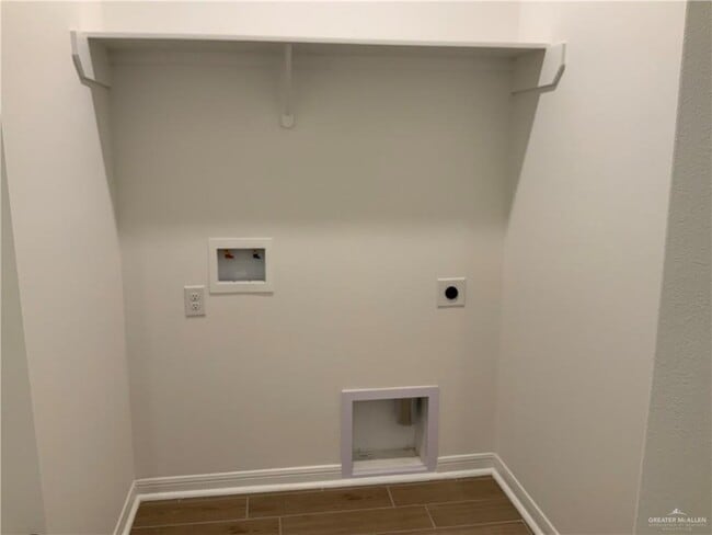 Building Photo - 3908 Highland Ave