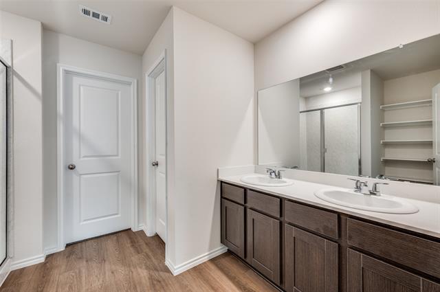 Building Photo - 4109 Turquoise Ave