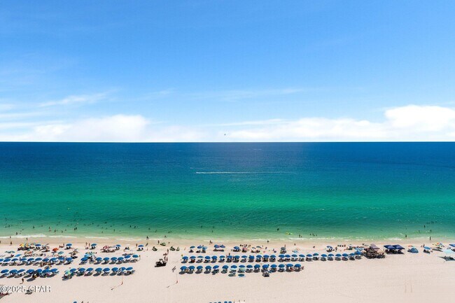 Building Photo - 8743 Thomas Dr