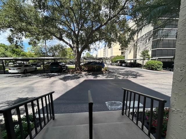 Building Photo - 2900 Cove Cay Dr