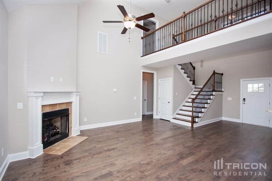 Building Photo - 1502 John Lee Ln