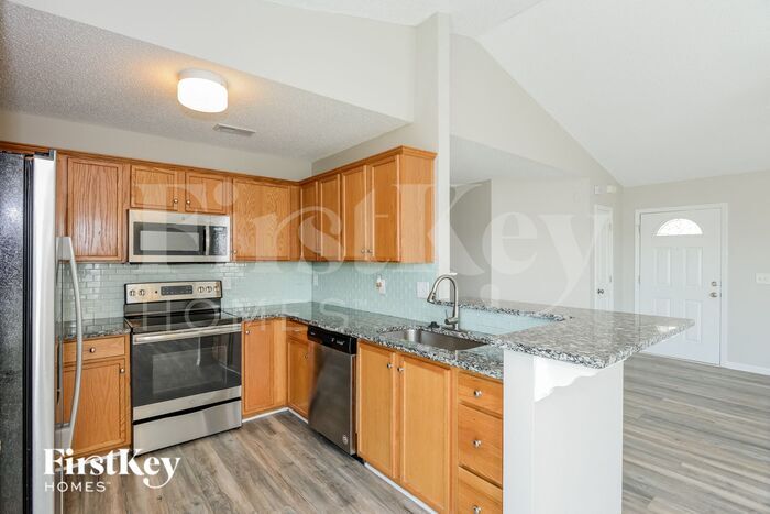 Building Photo - 1401 Bray Dr