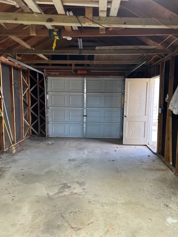 Building Photo - 108 N Lowell Ave