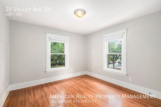 Building Photo - 20 Valley Ave SW