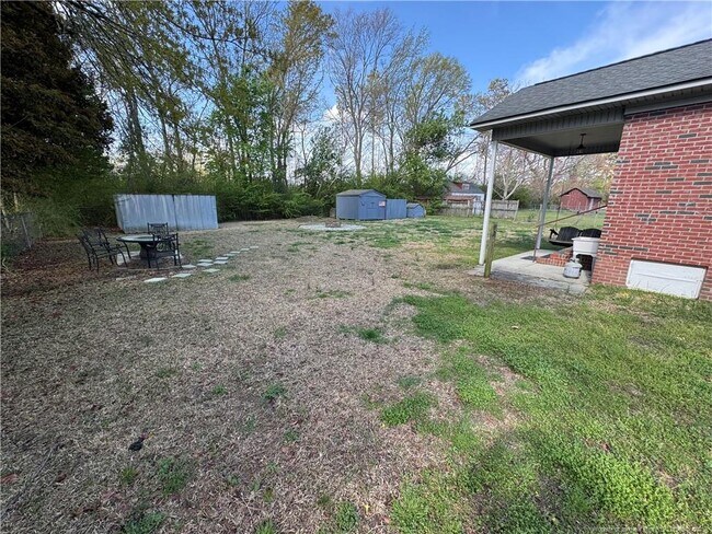 Building Photo - 5870 McDonald Rd
