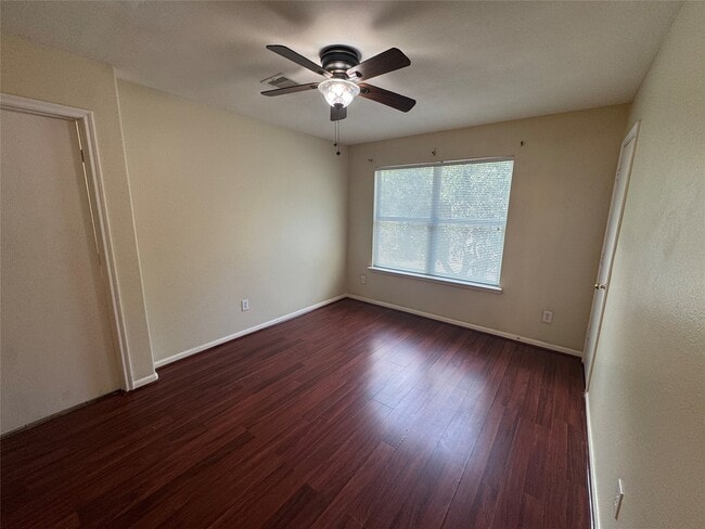 Building Photo - 13235 Seagler Park Ln