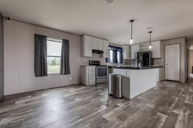 Building Photo - 240 PR 4653
