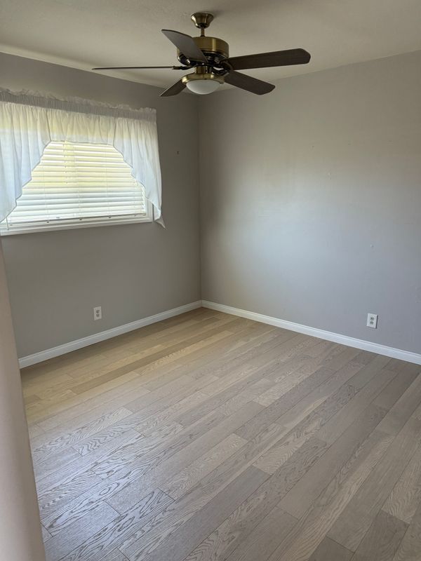 Building Photo - 15841 Rollins Ln