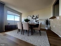 Building Photo - 2059 Huntington Ave