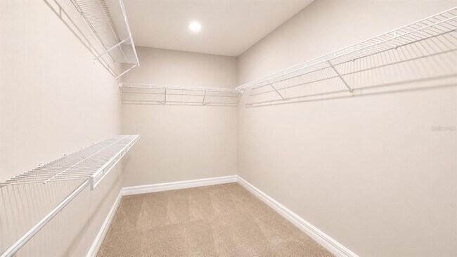 Building Photo - 16628 Silver Brook Wy