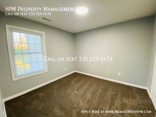 Building Photo - 2531 Zircon St NE