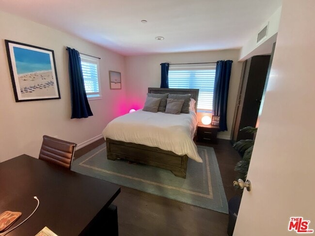 Building Photo - 2317 Scarff St