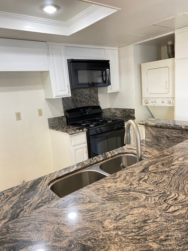 Building Photo - 8463 De Soto Ave