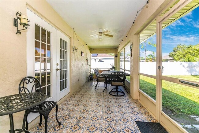 Building Photo - 4382 Sunburst Ave