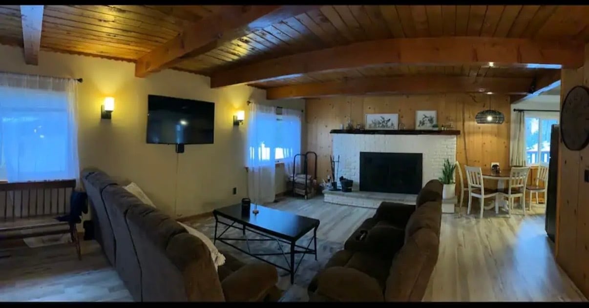 Building Photo - 33191 Maple Ln