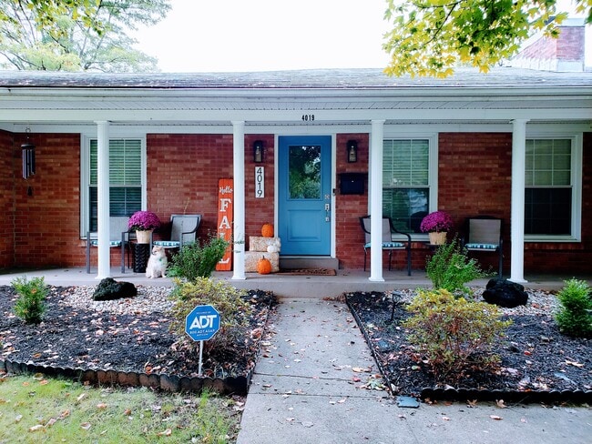 Primary Photo - 4019 Blossomwood Dr
