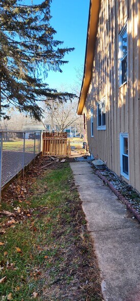 Building Photo - 9901 Blaisdell Ave S