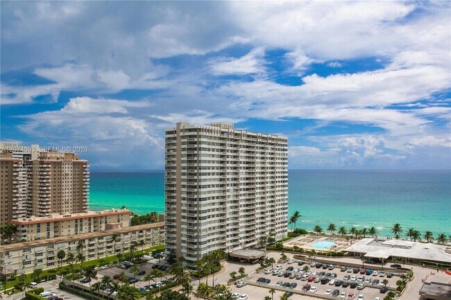 Building Photo - 1985 S Ocean Dr