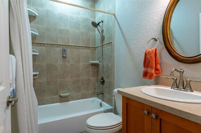 Building Photo - 130 164th Ave