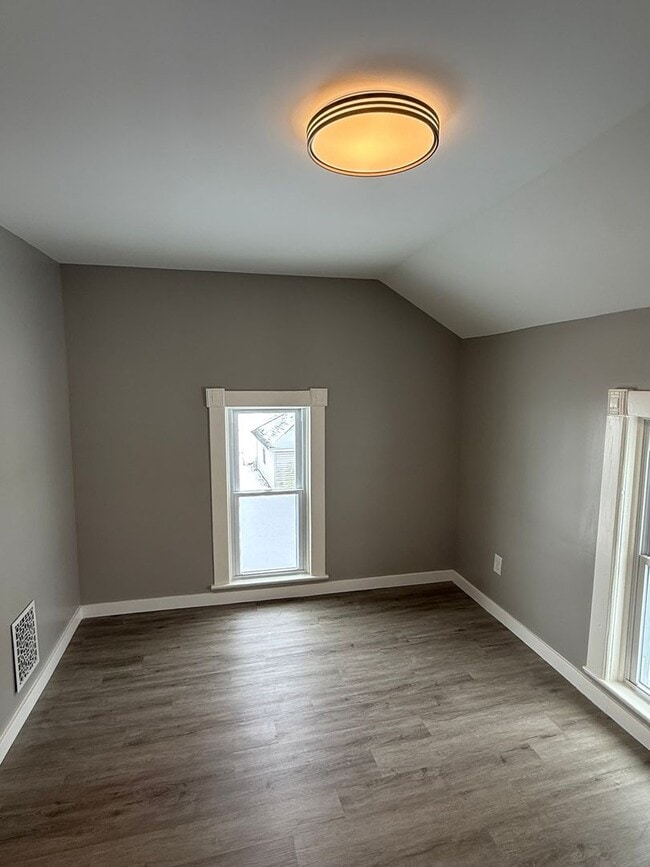 Building Photo - Newly Renovated! - 3 Bedroom, 2 Bathroom Home In Britton, Mi