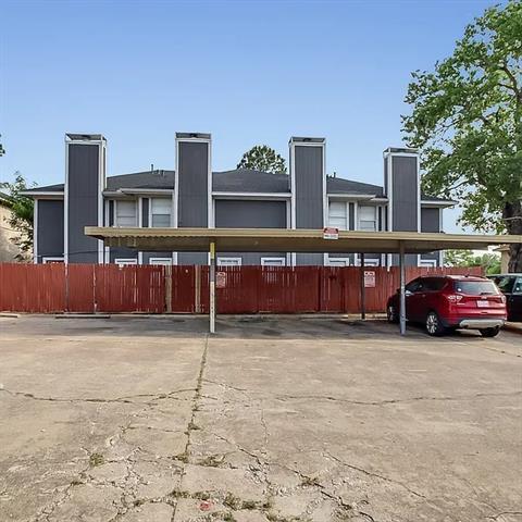 Building Photo - 7504 Chapin Rd