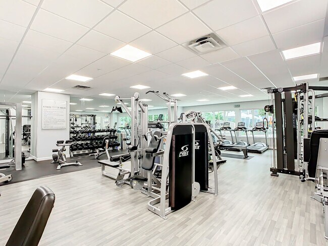 Building Photo - 2/2 at The Sanctuary ~ Downtown Orlando's Established Luxury Condos 1 Block from Lake Eola
