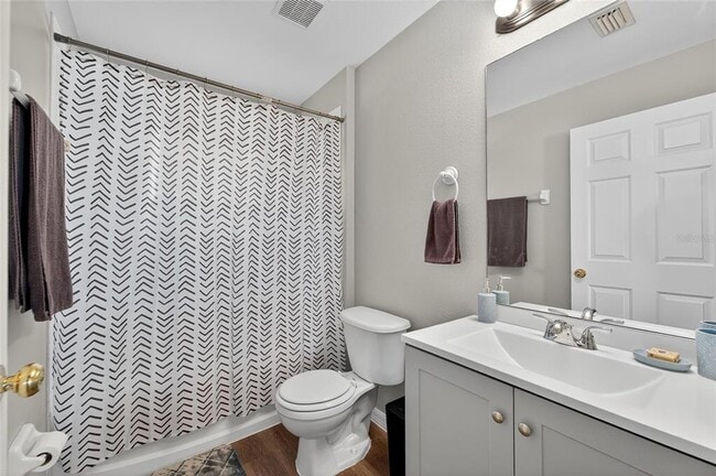 Building Photo - 11812 Lynmoor Dr