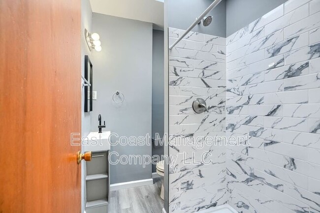 Building Photo - 2316 Garrett Ave