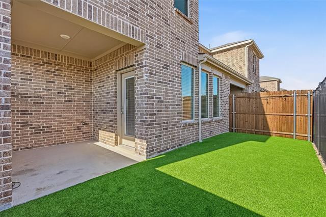 Building Photo - 732 Thorn Crk Dr