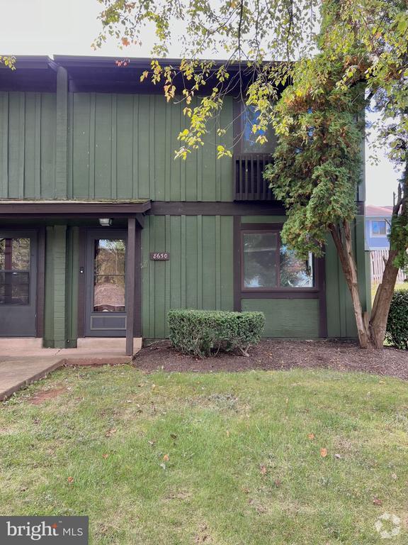 Building Photo - 8650 Inyo Pl