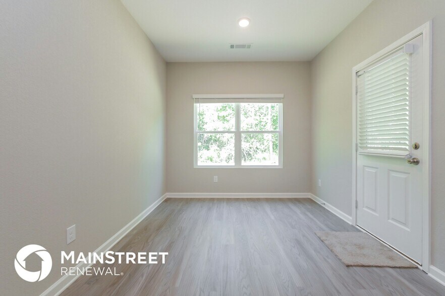 Building Photo - 120 Ashley Trace