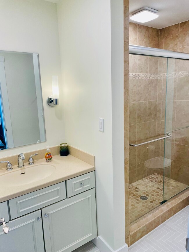 Building Photo - 304 Quail Pointe Dr