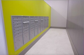 Building Photo - 12777 Merit Dr