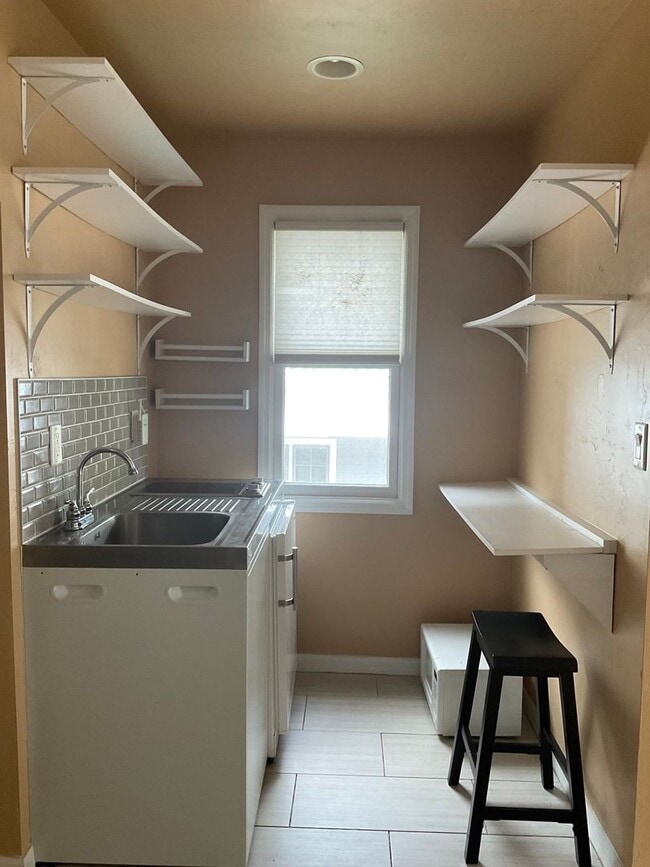 Building Photo - Studio Garage Apartment in Haile Village Center